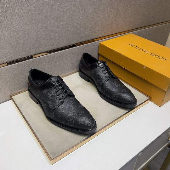 Picture of Louis Vuitton Shoes _SKULVsz39-44hnh024013989